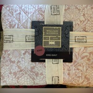 NWT William Morris King Quilt Sunflower Plaster